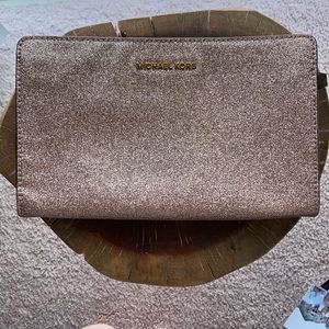 Michael Kors Crossbody